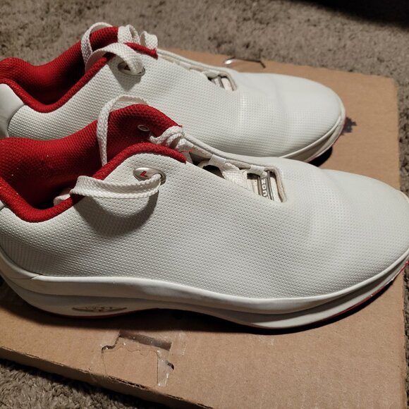 Lugz - Picture 3 of 4